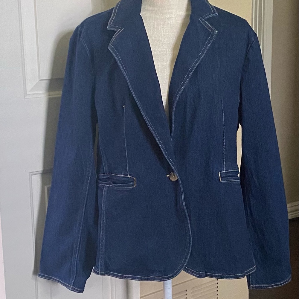 Free Assembly Dark Blue Denim Blazer - Picture 3 of 4